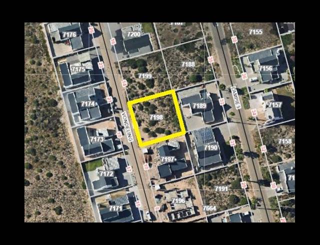 LAND FOR SALE IN LAMPIESBAAI